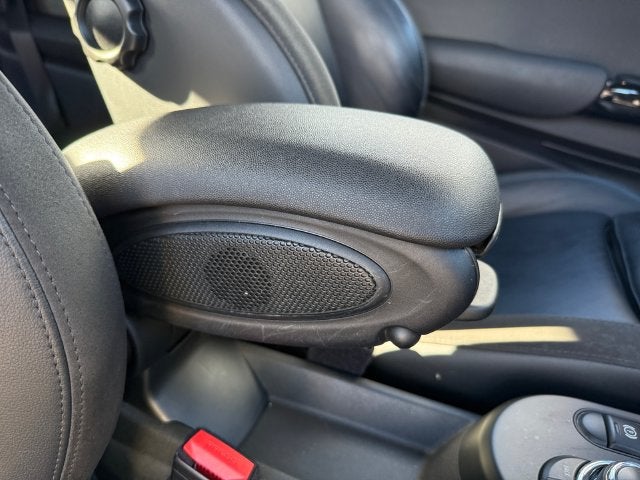 2023 MINI John Cooper Works Base