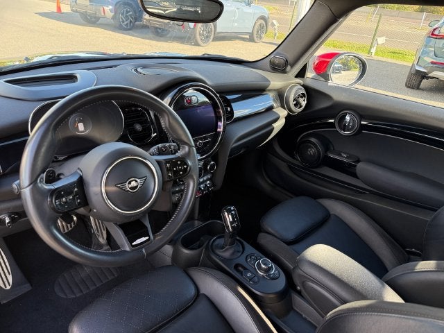 2023 MINI John Cooper Works Base