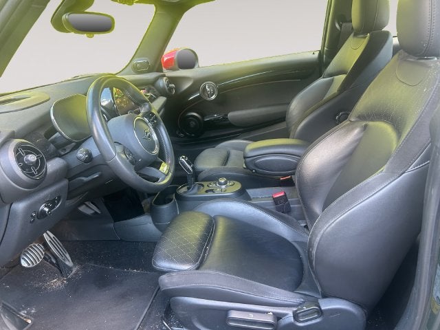 2023 MINI John Cooper Works Base