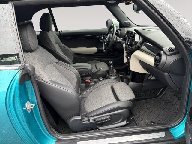 2019 MINI Cooper Classic