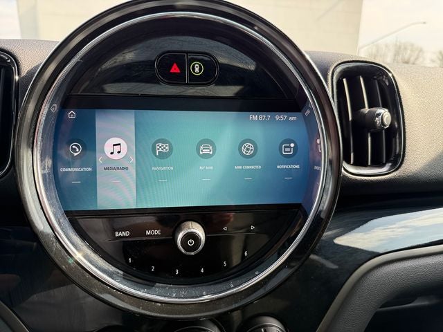 2023 MINI Cooper Countryman Signature