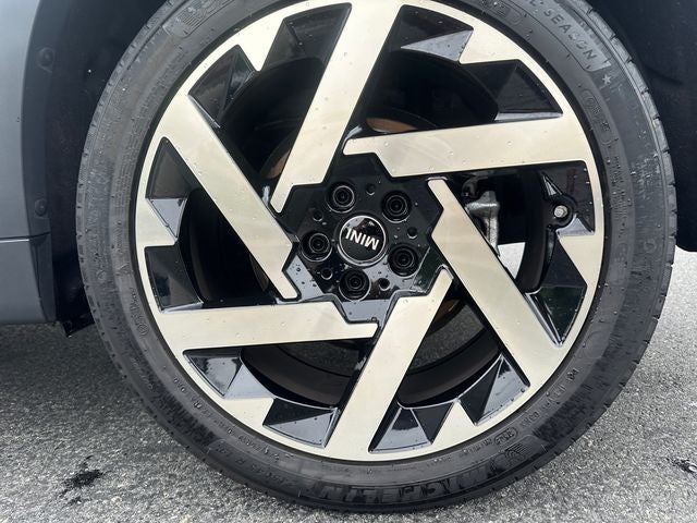 2026 MINI Cooper S Countryman Signature Plus