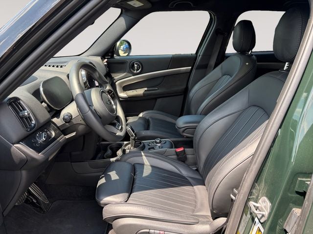 2023 MINI John Cooper Works Countryman Base