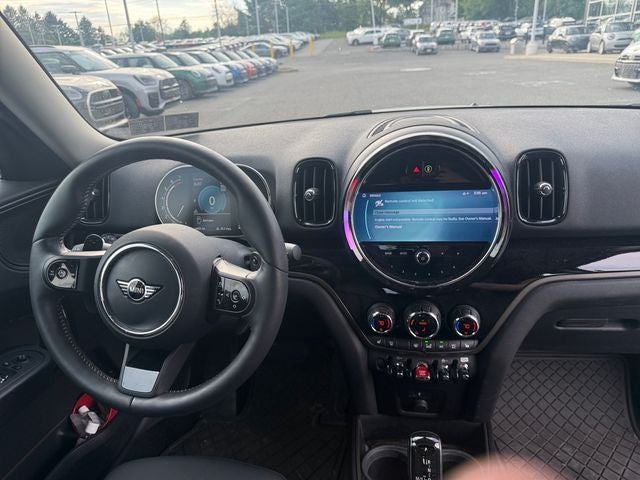2024 MINI Cooper S Countryman Iconic