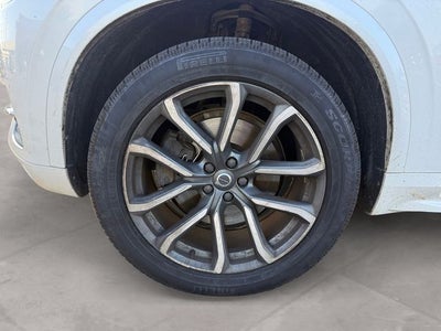 2019 Volvo XC90 T6 Momentum