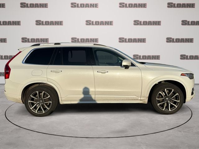 2019 Volvo XC90 T6 Momentum