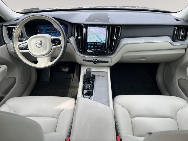 2024 Volvo XC60 Recharge Plug-In Hybrid T8 Plus Dark Theme