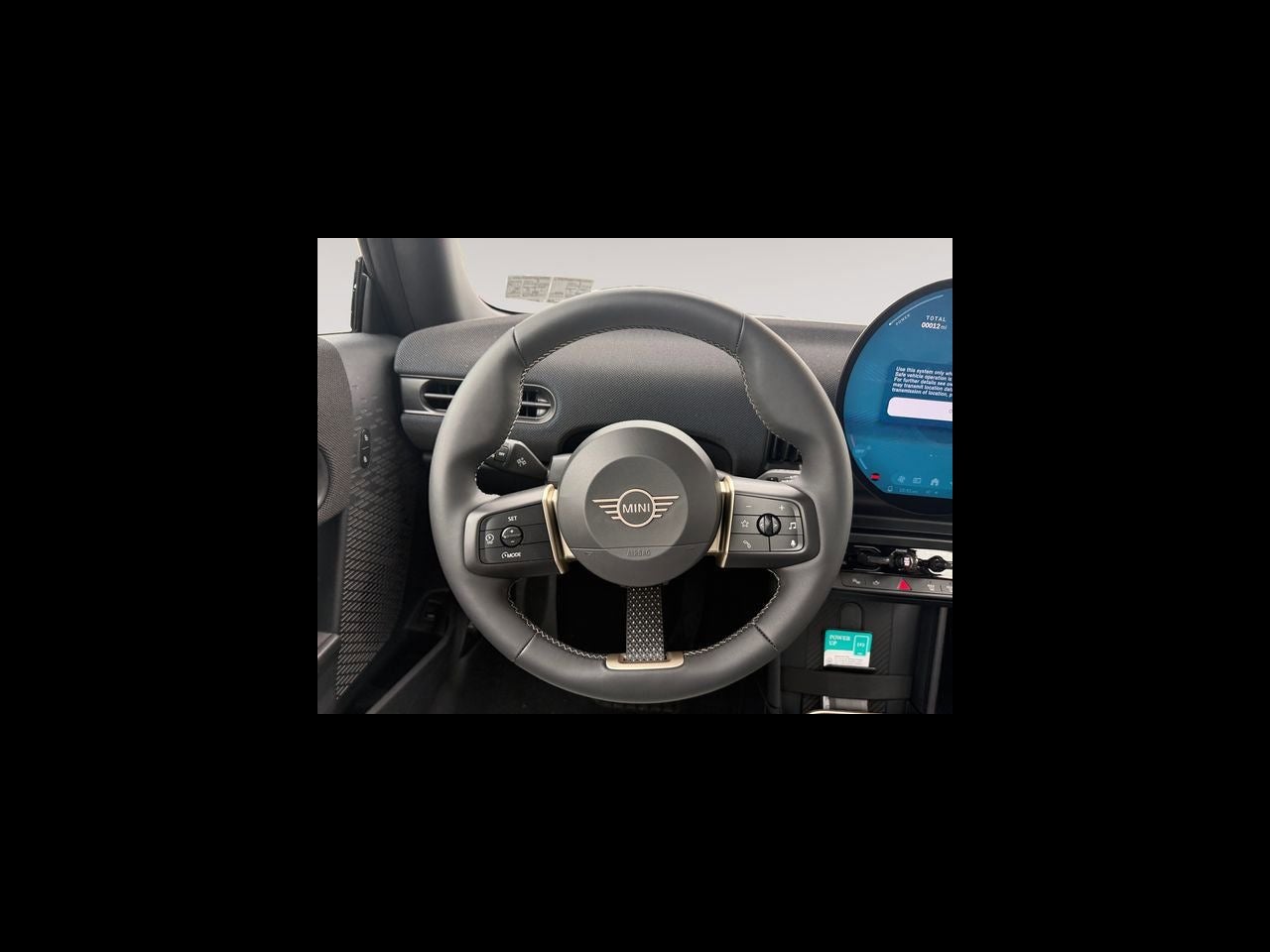 2027 MINI 2 DOOR SIGNATURE PLUS