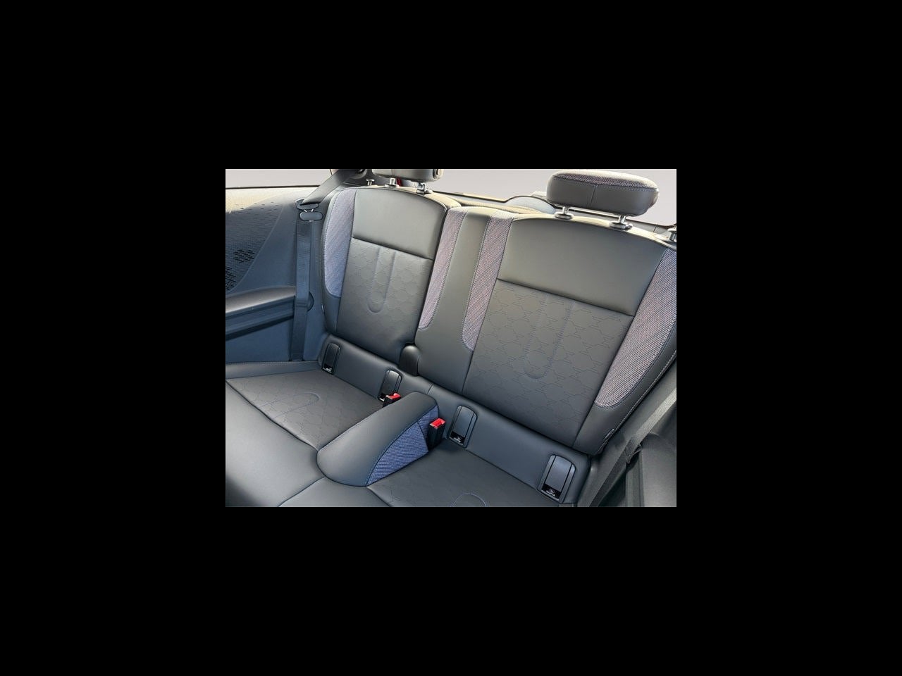 2026 MINI 2 DOOR SIGNATURE PLUS