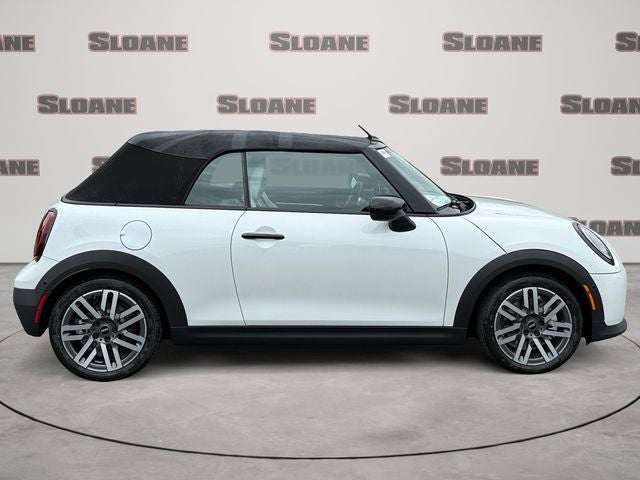 2027 MINI CONVERTIBLE SIGNATURE PLUS