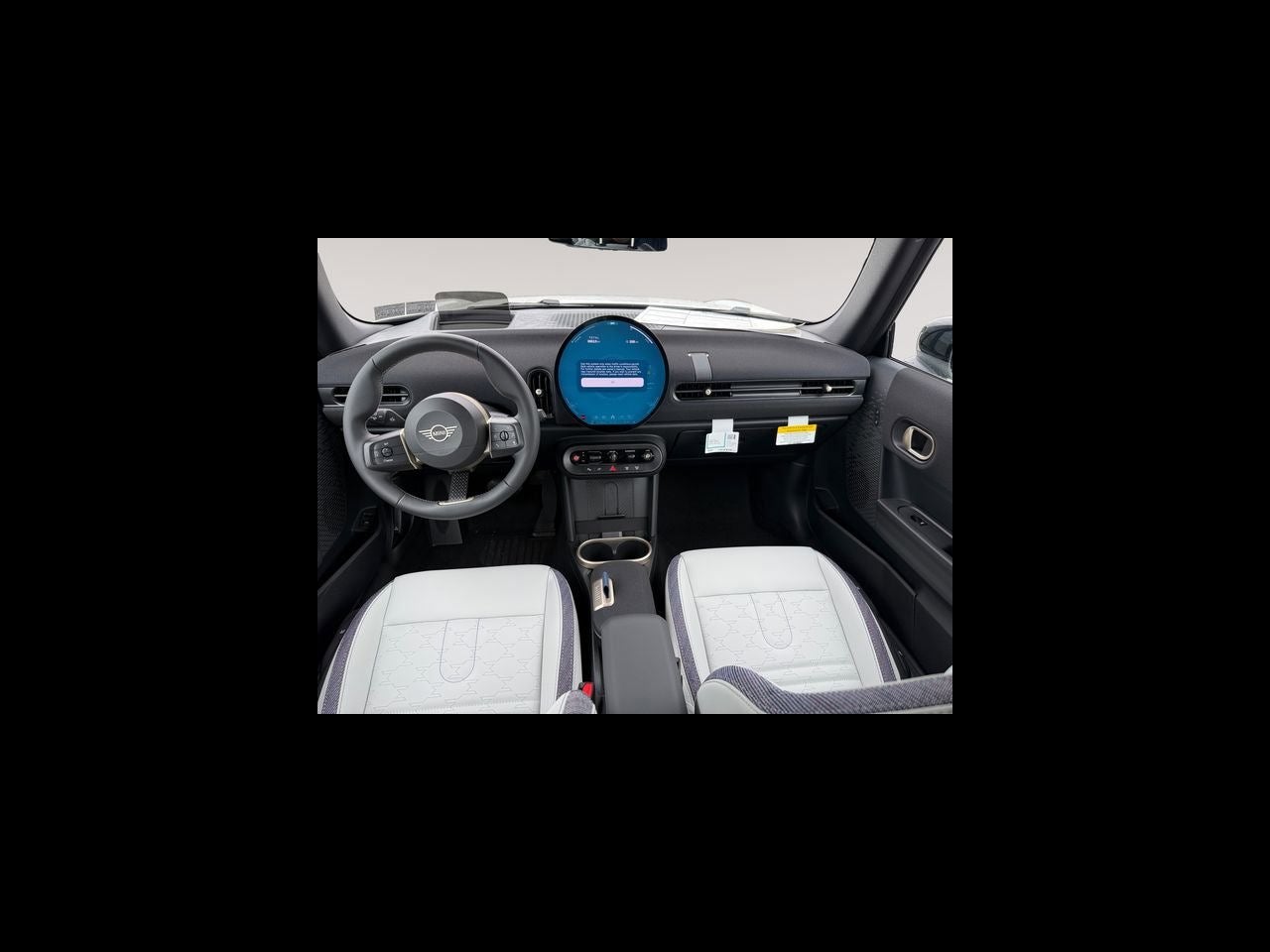 2027 MINI CONVERTIBLE SIGNATURE PLUS