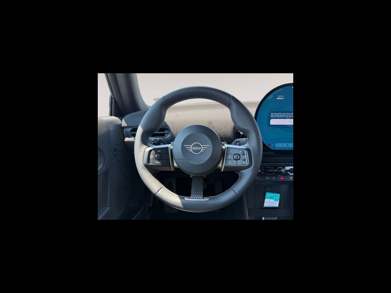 2026 MINI 2 DOOR SIGNATURE PLUS