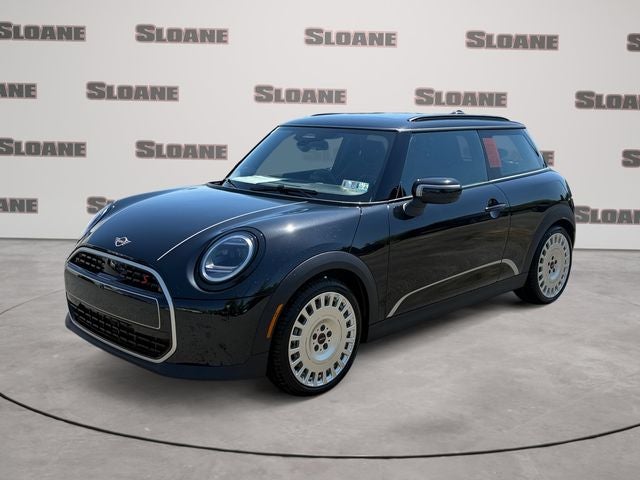 2026 MINI Hardtop Cooper S's photo
