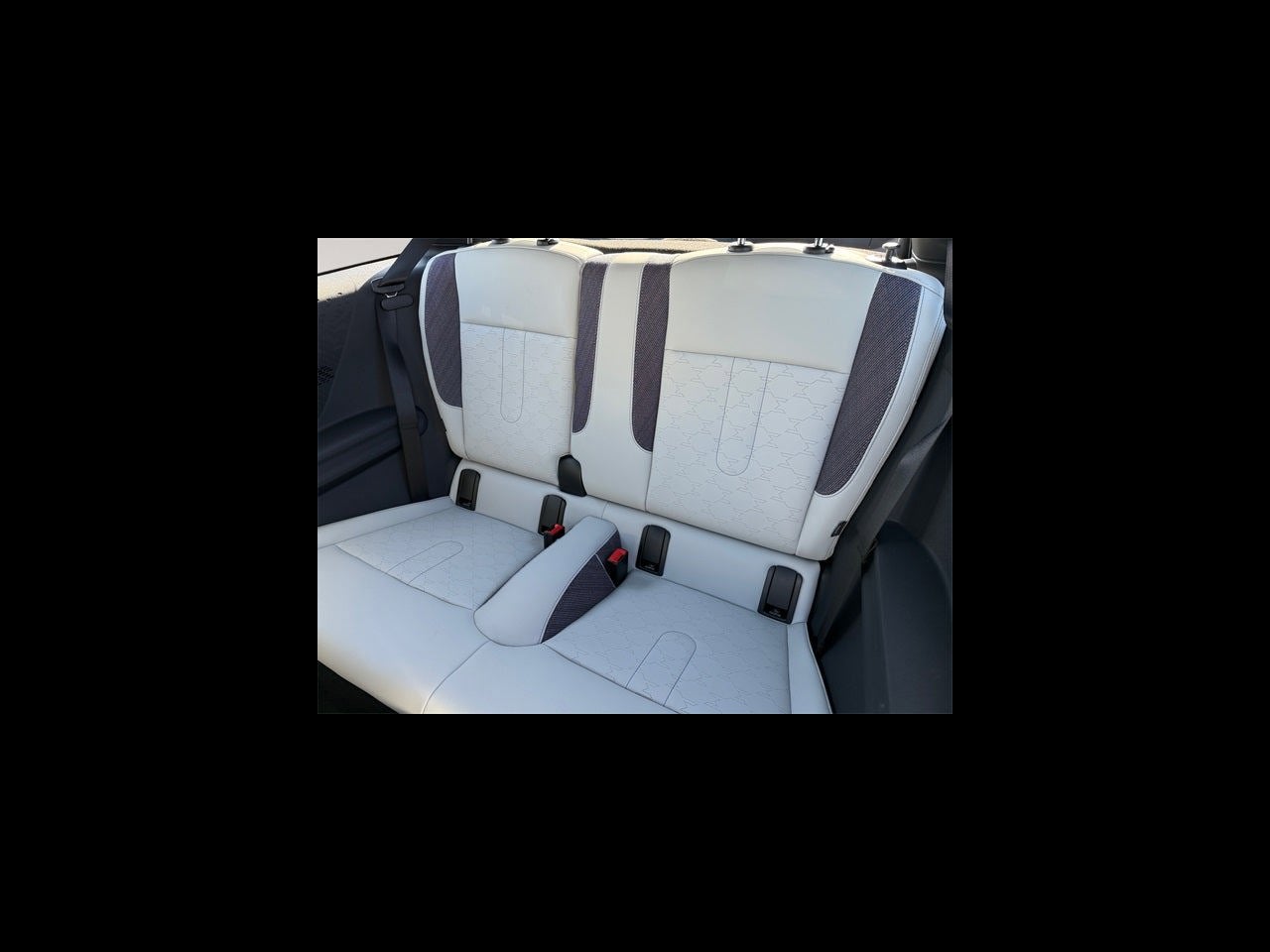 2026 MINI 2 DOOR SIGNATURE PLUS