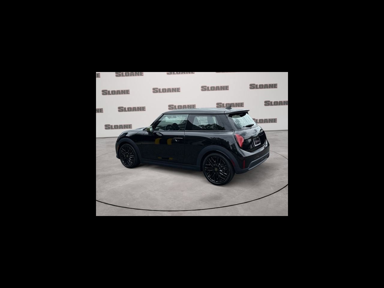 2027 MINI 2 DOOR ICONIC