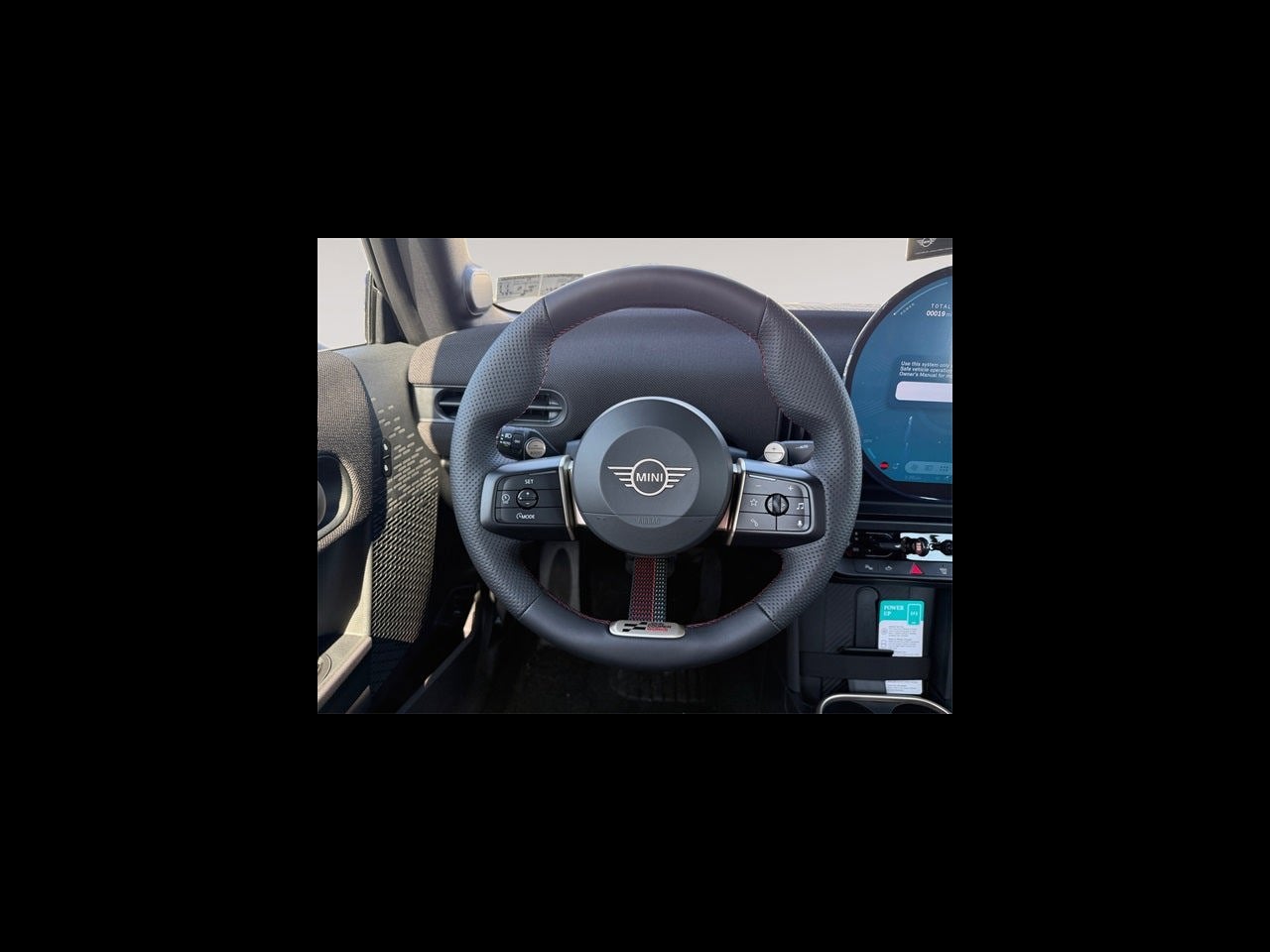 2026 MINI CONVERTIBLE ICONIC