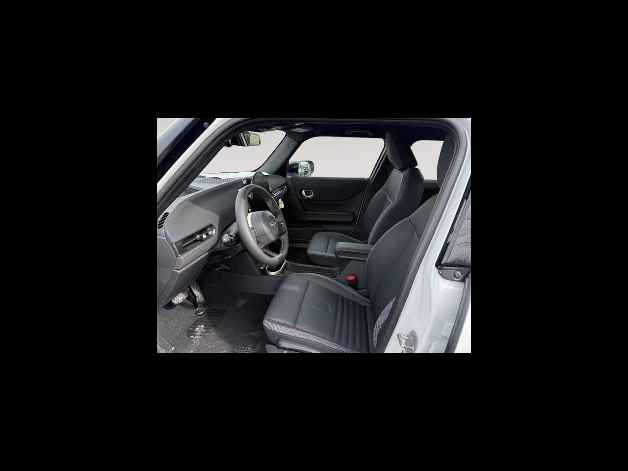 2026 MINI 4 DOOR SIGNATURE PLUS