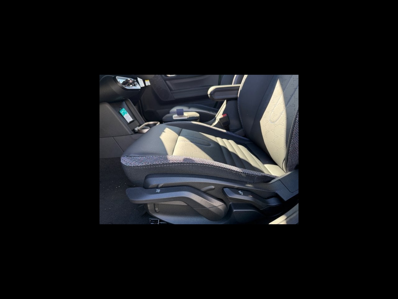 2027 MINI 4 DOOR SIGNATURE PLUS
