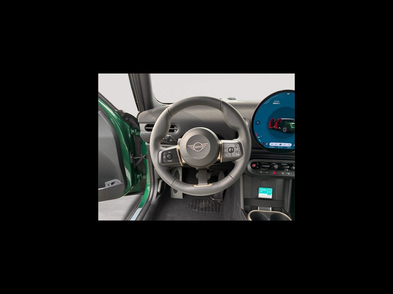 2026 MINI 4 DOOR SIGNATURE PLUS