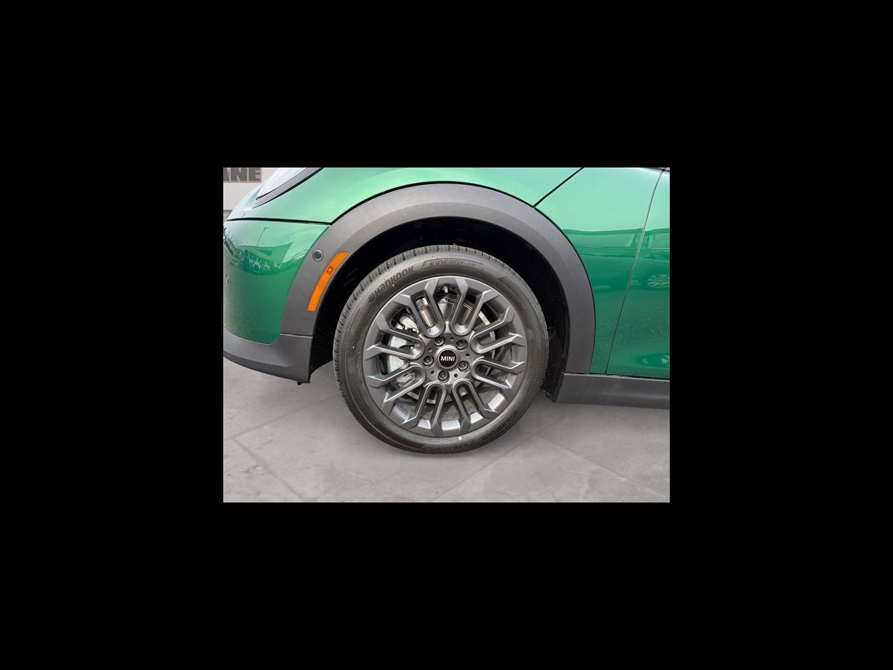 2026 MINI 4 DOOR SIGNATURE PLUS