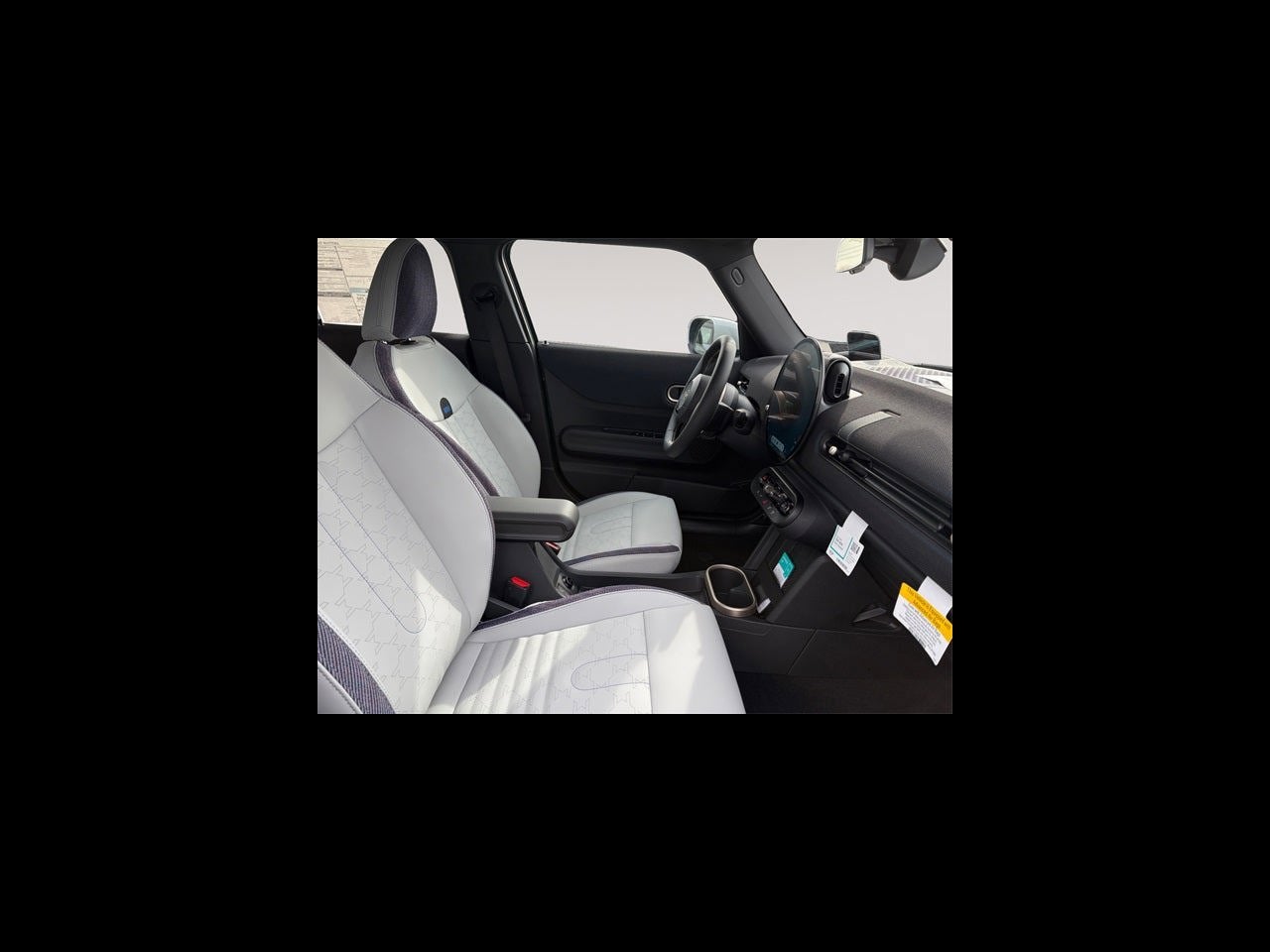 2026 MINI 4 DOOR SIGNATURE PLUS