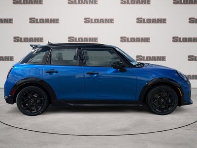 2026 MINI 4 DOOR ICONIC