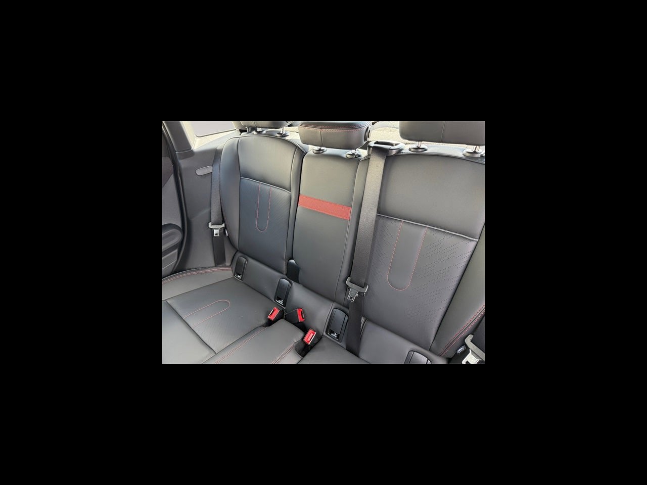 2026 MINI 4 DOOR ICONIC