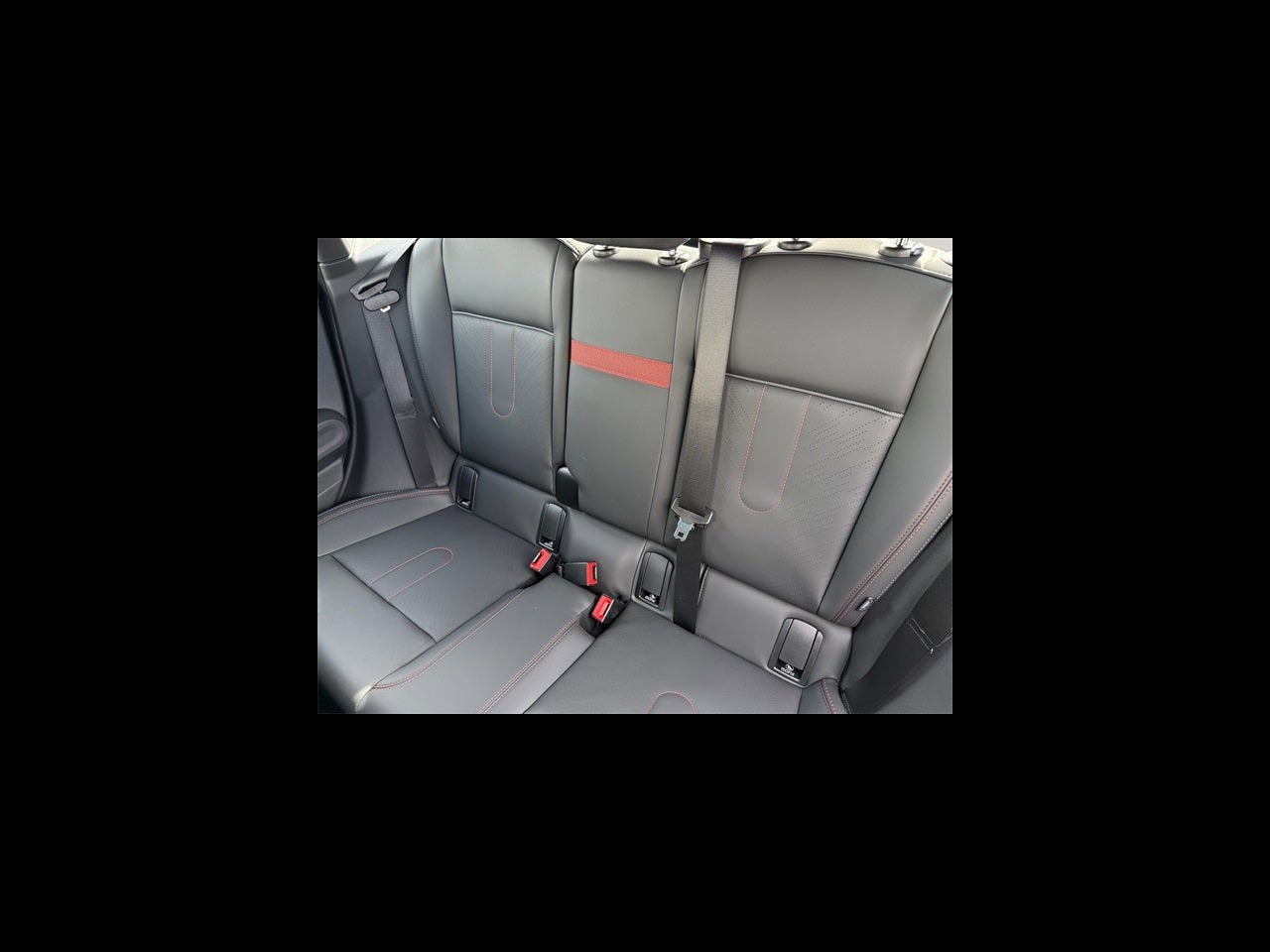 2026 MINI 4 DOOR ICONIC