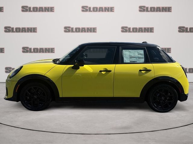 2026 MINI 4 DOOR ICONIC