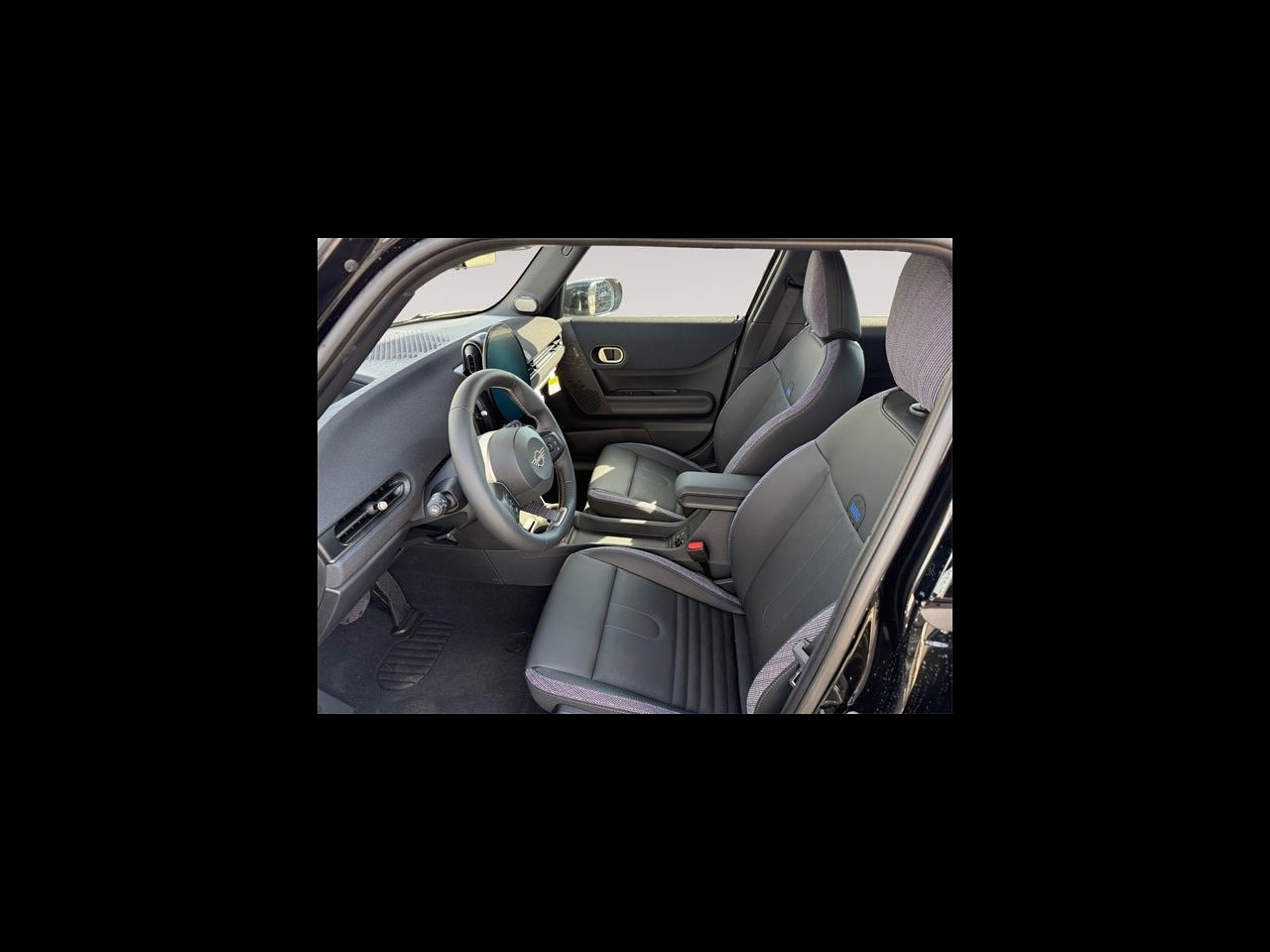 2026 MINI 4 DOOR SIGNATURE PLUS