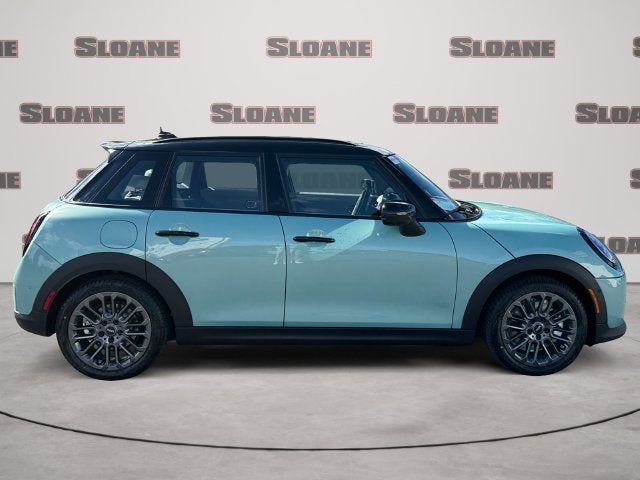 2027 MINI 4 DOOR ICONIC