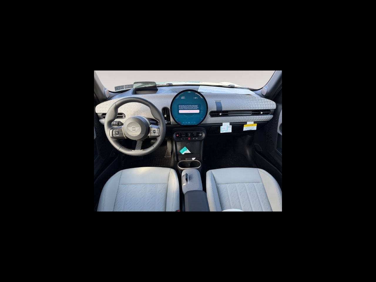 2027 MINI 4 DOOR ICONIC