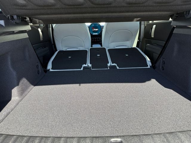 2026 MINI COUNTRYMAN OXFORD EDITION