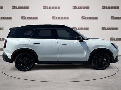 2026 MINI COUNTRYMAN OXFORD EDITION