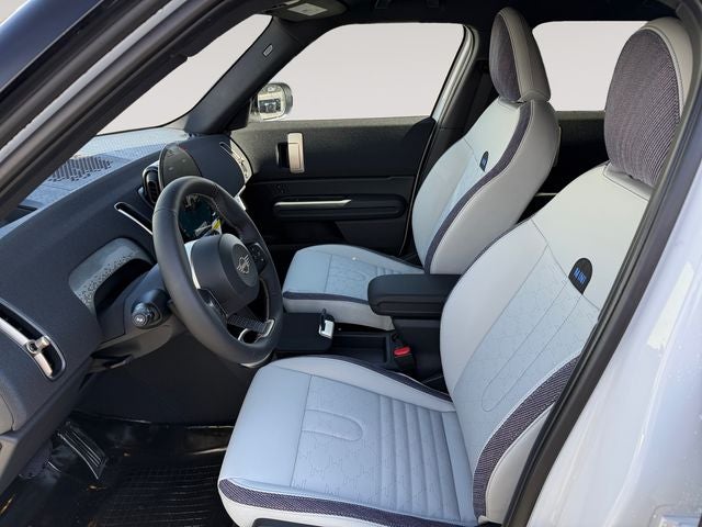 2026 MINI COUNTRYMAN OXFORD EDITION