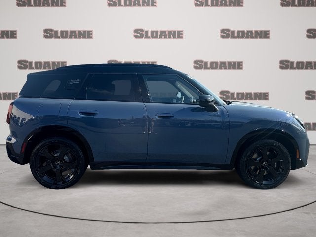 2027 MINI COUNTRYMAN ICONIC