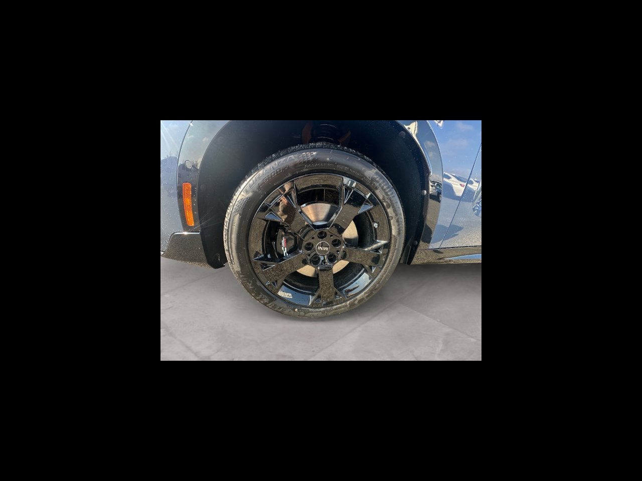 2027 MINI COUNTRYMAN ICONIC