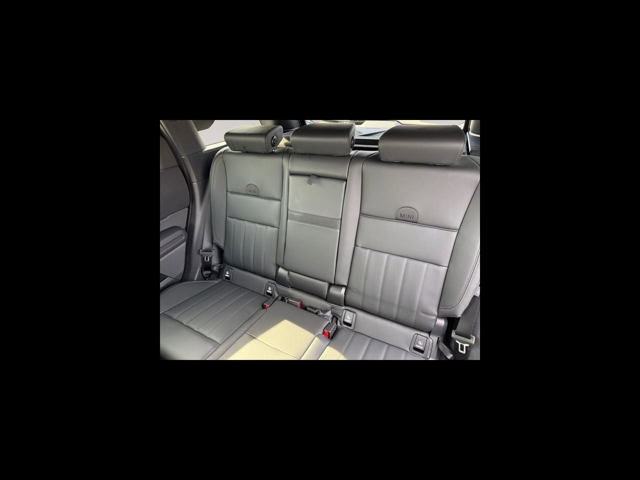 2026 MINI COUNTRYMAN ICONIC