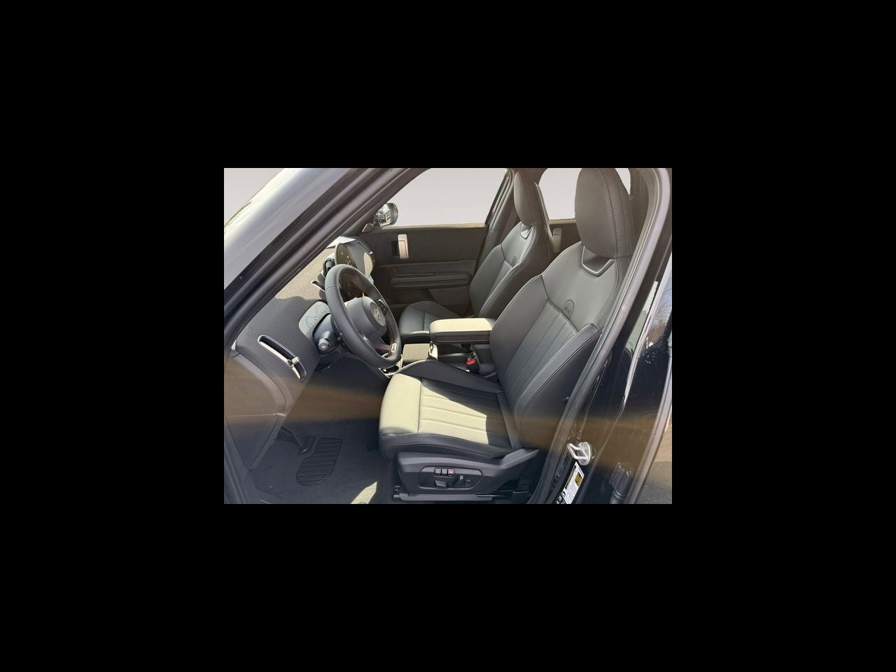 2026 MINI COUNTRYMAN ICONIC