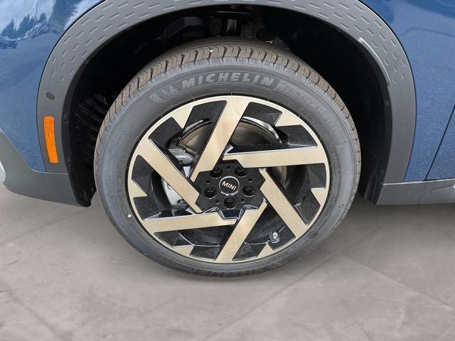 2027 MINI COUNTRYMAN ICONIC