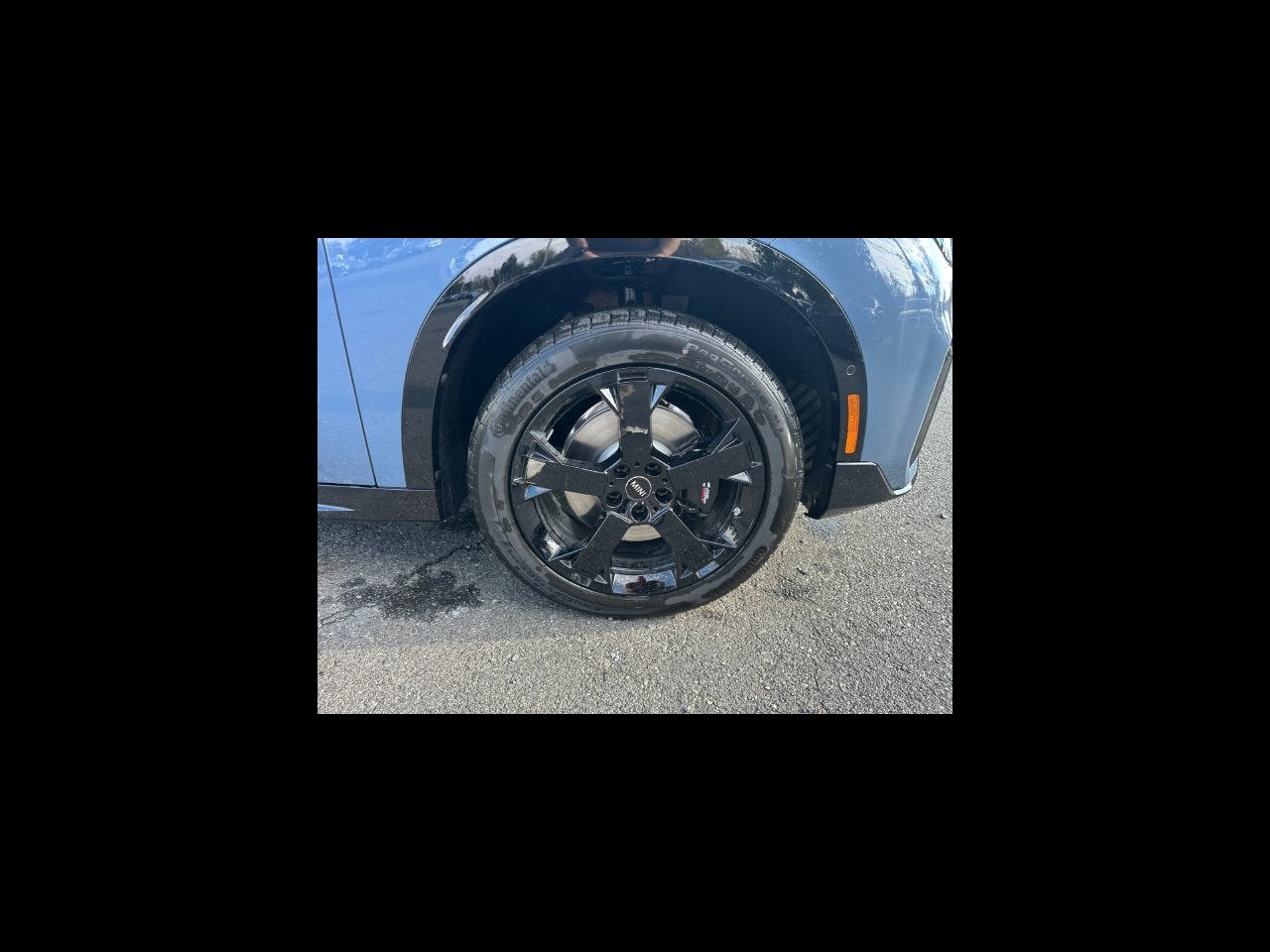 2027 MINI COUNTRYMAN ICONIC