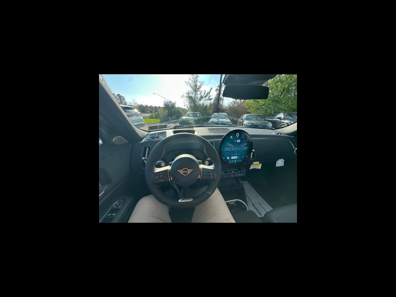 2027 MINI COUNTRYMAN ICONIC