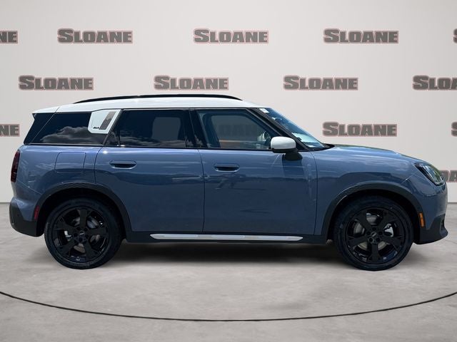 2027 MINI COUNTRYMAN ICONIC