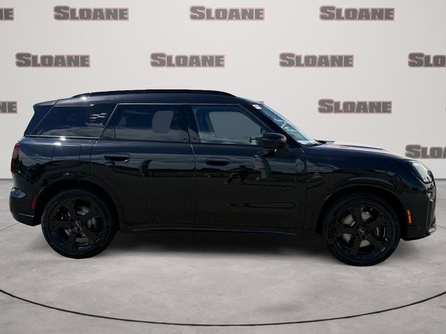 2027 MINI COUNTRYMAN ICONIC