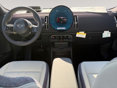 2027 MINI COUNTRYMAN SIGNATURE PLUS