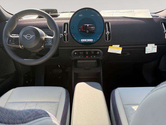2027 MINI COUNTRYMAN SIGNATURE PLUS