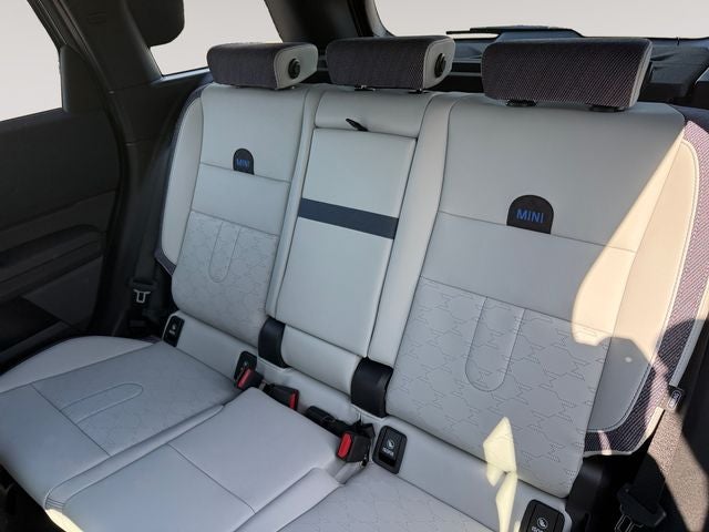 2027 MINI COUNTRYMAN SIGNATURE PLUS