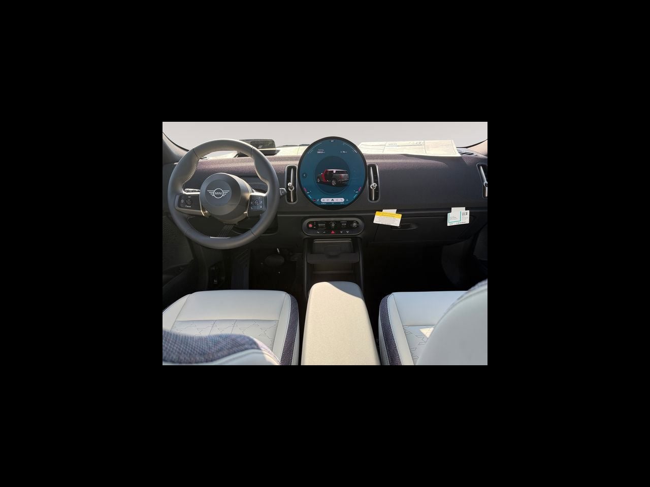 2027 MINI COUNTRYMAN SIGNATURE PLUS
