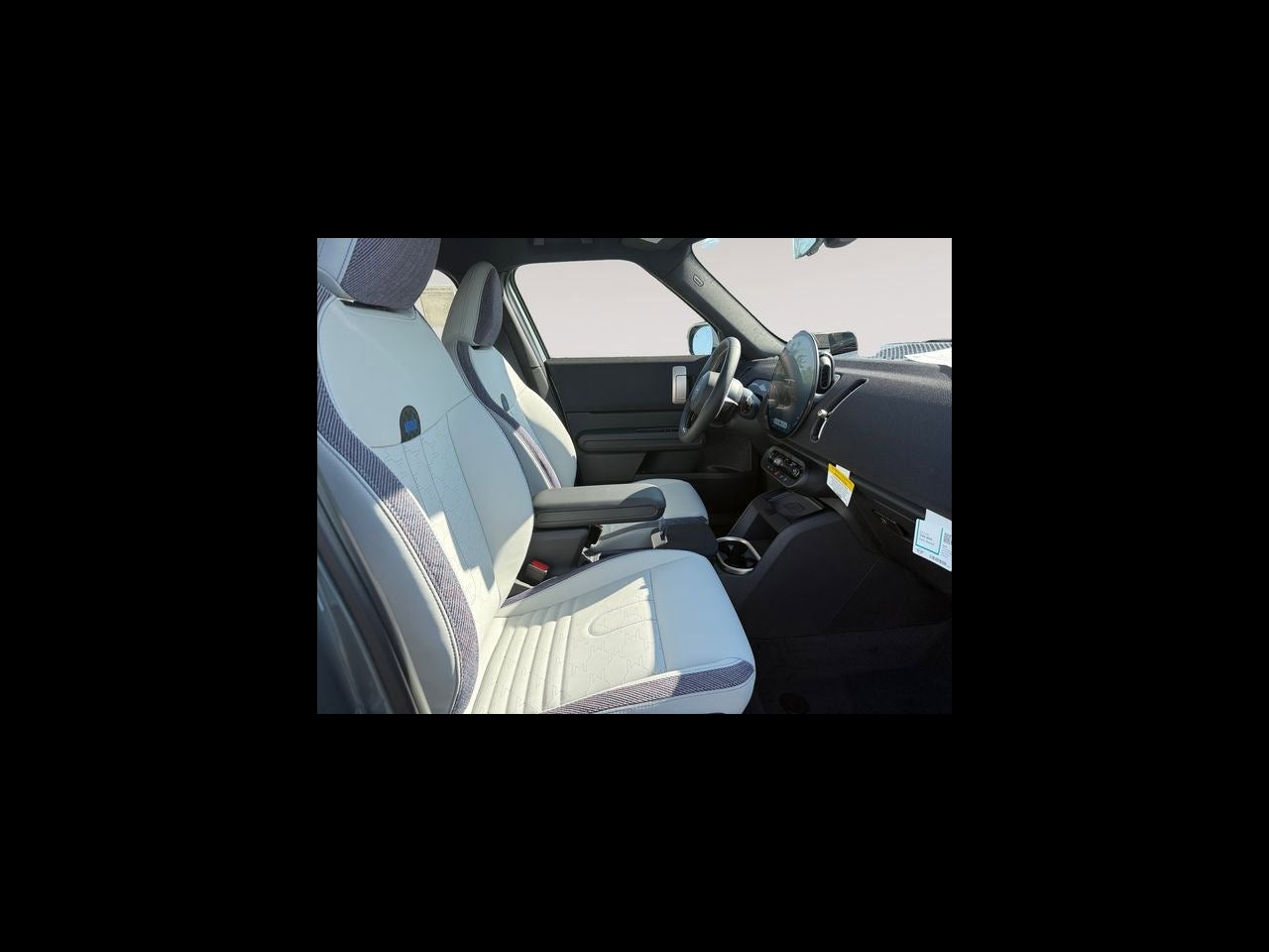 2027 MINI COUNTRYMAN SIGNATURE PLUS