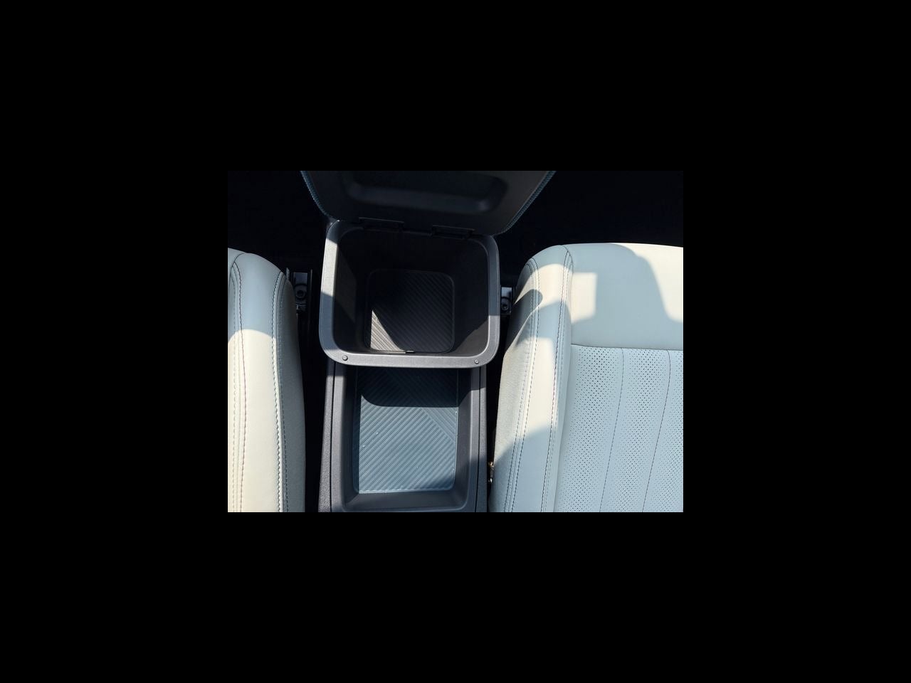 2027 MINI COUNTRYMAN ICONIC